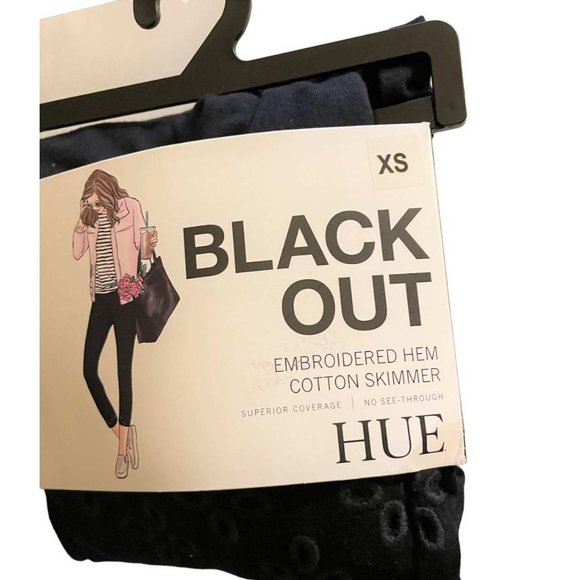 HUE Cropped Eyelet-Hem High Waist Leggings X SMALL (909) - Picture 2 of 6